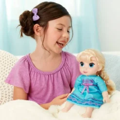 Disney Frozen 2 Young Elsa Doll -Disney GUEST 7e831a9a 8d90 4d96 8bf3 7902b4973e38